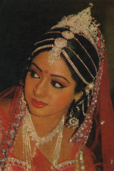 Jaag Utha Insaan - Asha Bhosle Mahendra Kapoor Kishore Kumar